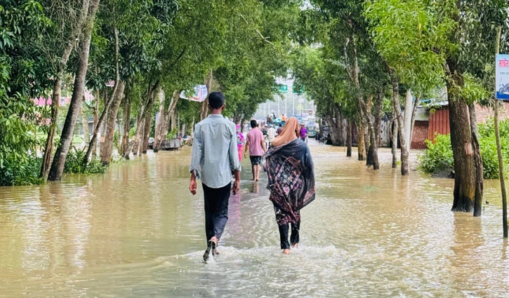 বন্যায় ফেনীতে এ পর্যন্ত ১৭ জনের মৃত্যু