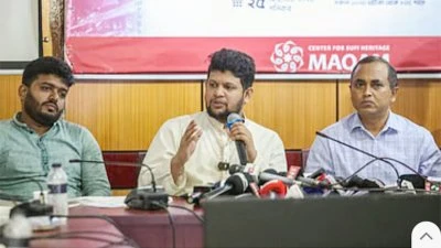 রাজনৈতিক সংঘাতের আশঙ্কা, ধর্মীয় বিভাজনে উদ্বেগ তথ্য উপদেষ্টা মাহফুজ আলমের