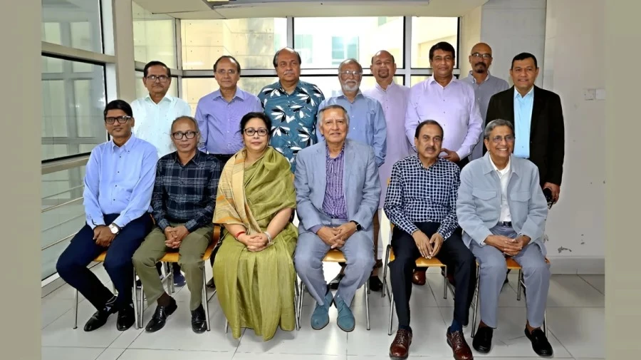সম্পাদক পরিষদের নেতৃত্বে এল নতুন কমিটি