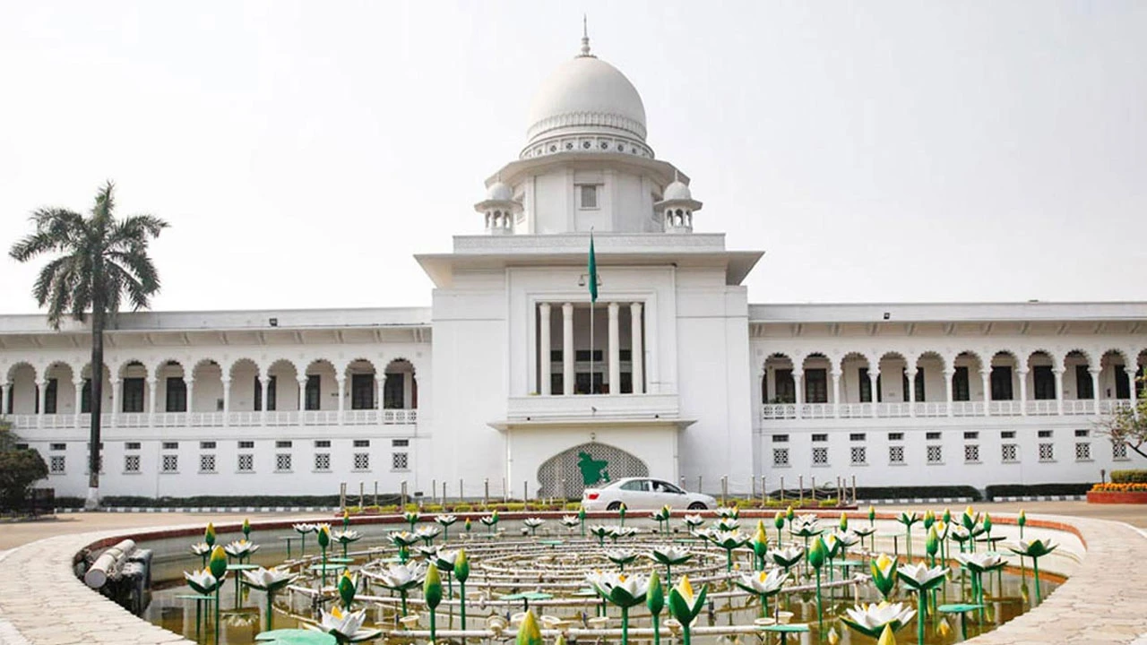 সংবিধানে ফিরছে তত্ত্বাবধায়ক সরকার; আপিল বিভাগে ইতিহাসঘন রায়