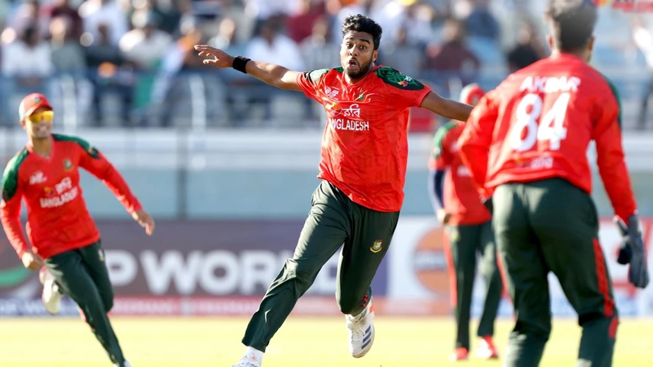 সুপার ওভারের নাটকীয়তায় ভারতের বিপক্ষে দুর্দান্ত জয়, ফাইনালে বাংলাদেশ ‘এ’ দল