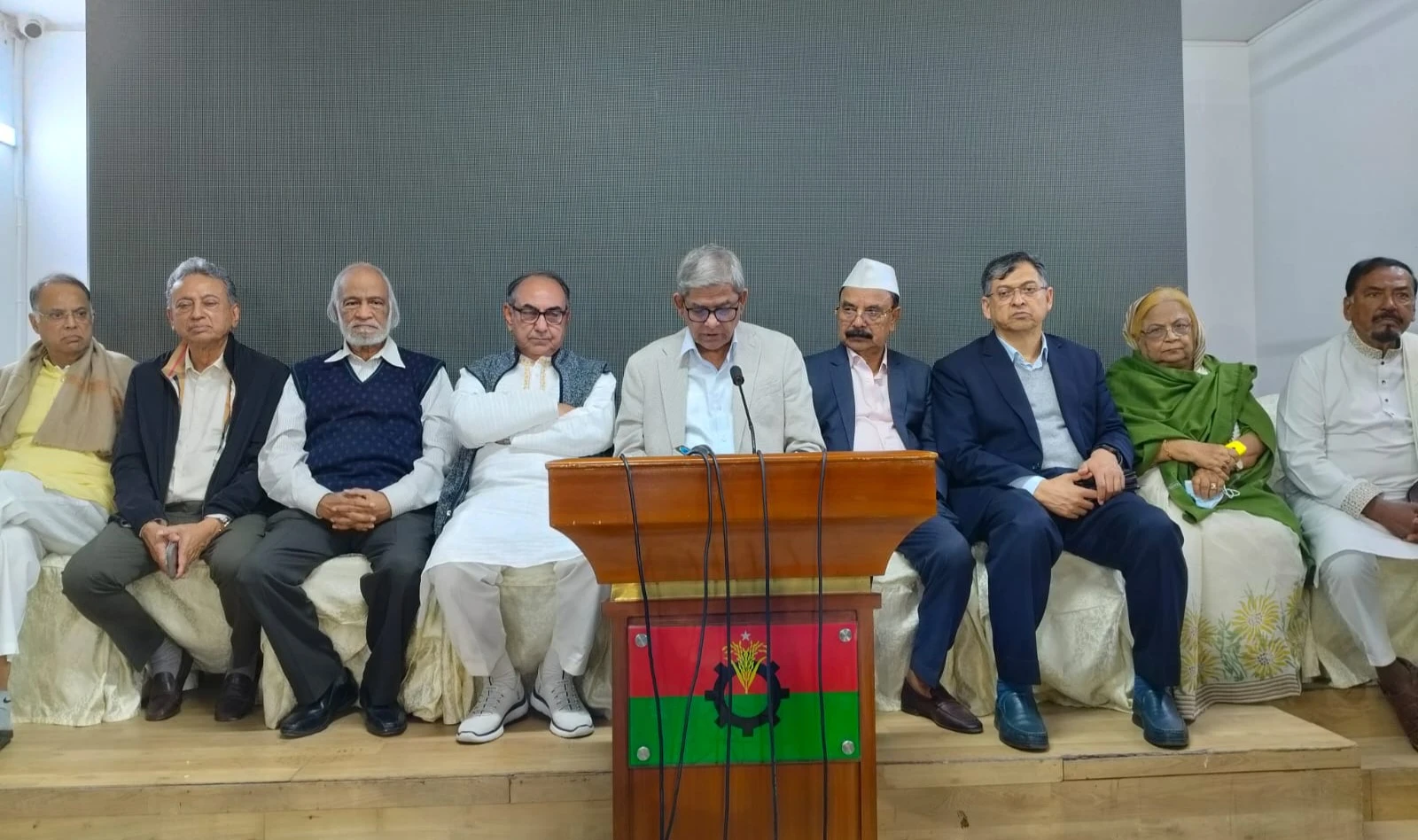 শরিফ ওসমানের মৃত্যুতে দেশব্যাপী সহিংসতার নিন্দা বিএনপির