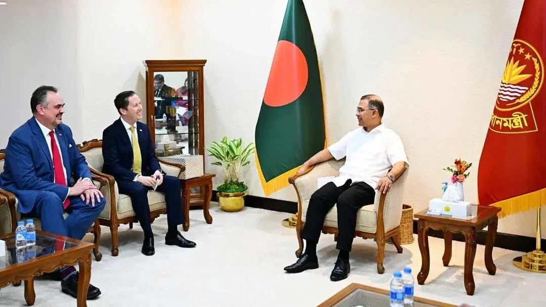 বাংলাদেশে স্থিতিশীলতা ফিরছে, মার্কিন বিনিয়োগের সম্ভাবনা দেখছেন যুক্তরাষ্ট্রের বিশেষ দূত